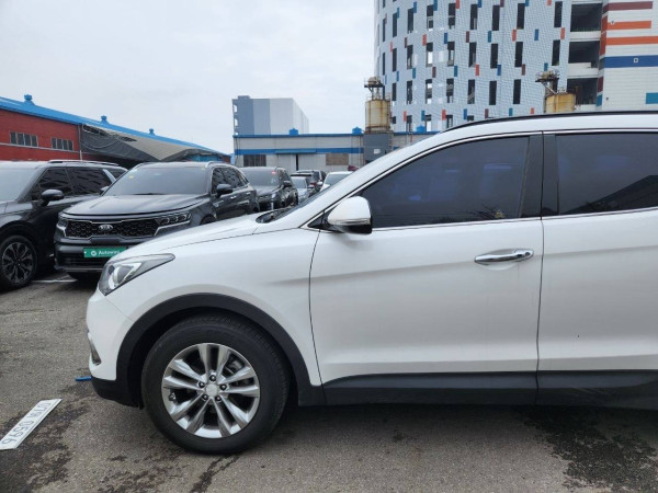 Заказать Hyundai Santa Fe 2016 . Авто под ключ из Кореи, Норвегии, США. Пригнать машину в Украину под заказ