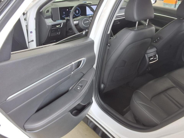 Замовити Hyundai Sonata The Edge LPG. Авто під ключ з Кореї, Норвегії, США. Пригнати машину в Україну під замовлення