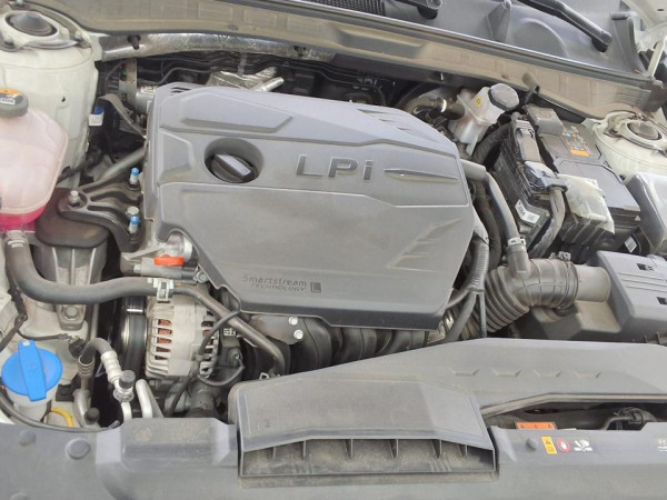 Замовити Hyundai Sonata The Edge LPG. Авто під ключ з Кореї, Норвегії, США. Пригнати машину в Україну під замовлення