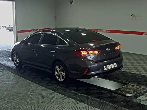 Замовити Hyundai Sonata New Rise 2.0 LPI. Авто під ключ з Кореї, Норвегії, США. Пригнати машину в Україну під замовлення