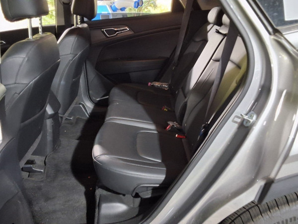 Замовити Kia Sportage 2WD Trendy. Авто під ключ з Кореї, Норвегії, США. Пригнати машину в Україну під замовлення
