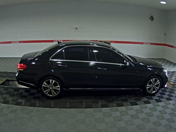 Заказать Mercedes E220. Авто под ключ из Кореи, Норвегии, США. Пригнать машину в Украину под заказ
