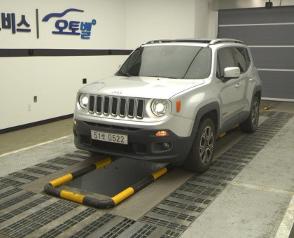 Замовити Jeep Renegade Limited. Авто під ключ з Кореї, Норвегії, США. Пригнати машину в Україну під замовлення