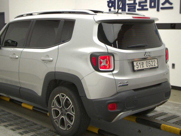 Замовити Jeep Renegade Limited. Авто під ключ з Кореї, Норвегії, США. Пригнати машину в Україну під замовлення