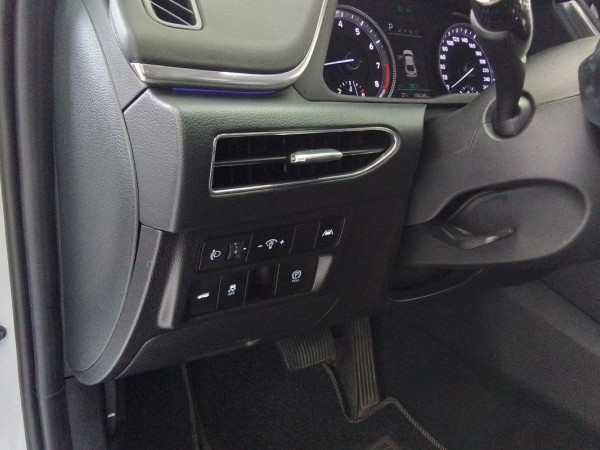 Замовити Hyundai Sonata DN. Авто під ключ з Кореї, Норвегії, США. Пригнати машину в Україну під замовлення