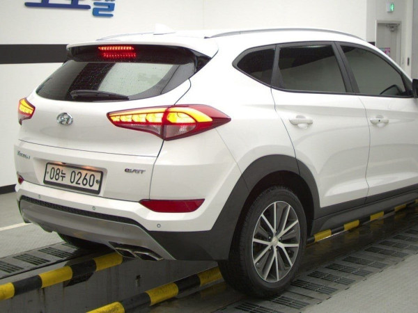 Замовити Hyundai Tucson. Авто під ключ з Кореї, Норвегії, США. Пригнати машину в Україну під замовлення