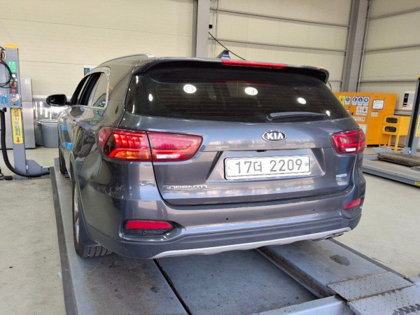 Замовити Kia Sorento. Авто під ключ з Кореї, Норвегії, США. Пригнати машину в Україну під замовлення
